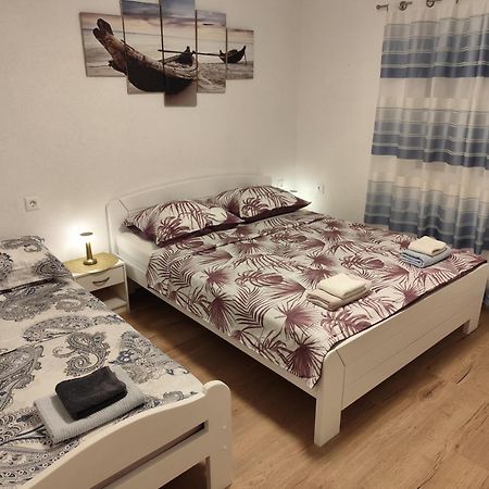 Guesthouse Eljuga Family Stari Grad  Exteriér fotografie