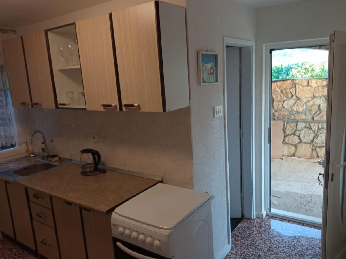 Guesthouse Eljuga Family Stari Grad  Exteriér fotografie