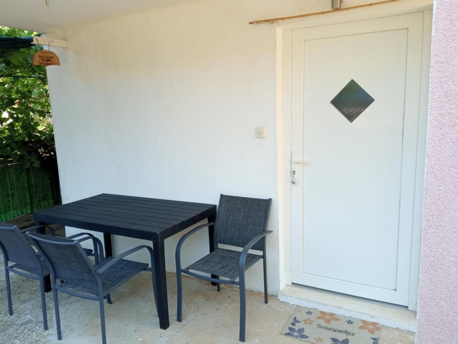 Guesthouse Eljuga Family Stari Grad  Exteriér fotografie