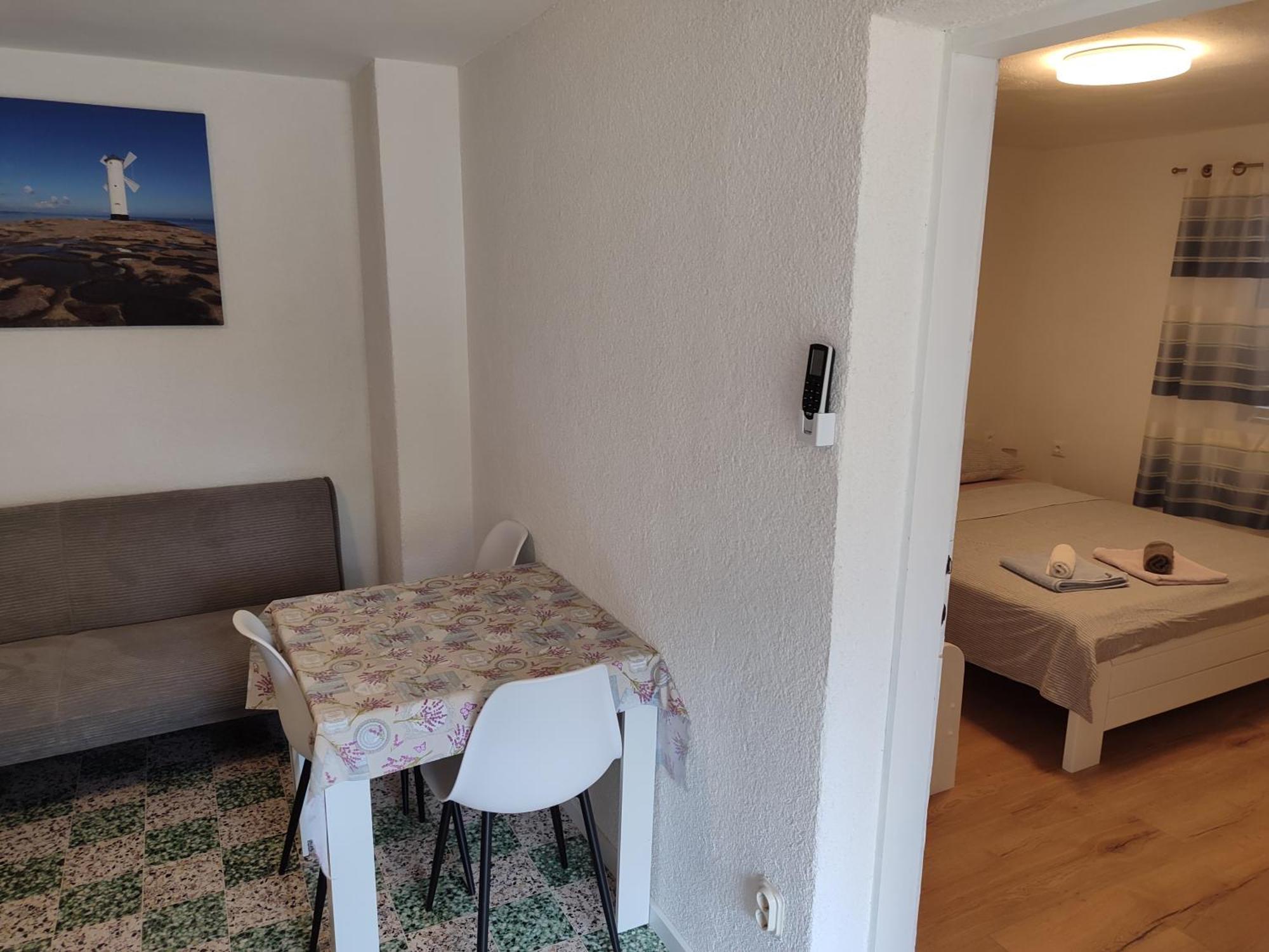 Guesthouse Eljuga Family Stari Grad  Exteriér fotografie