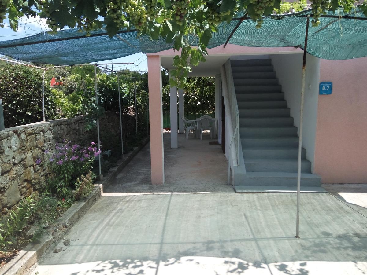 Guesthouse Eljuga Family Stari Grad  Exteriér fotografie