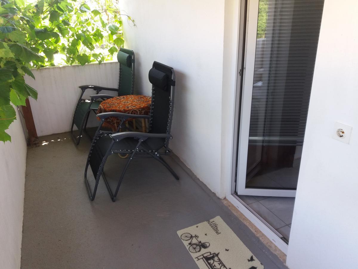 Guesthouse Eljuga Family Stari Grad  Exteriér fotografie